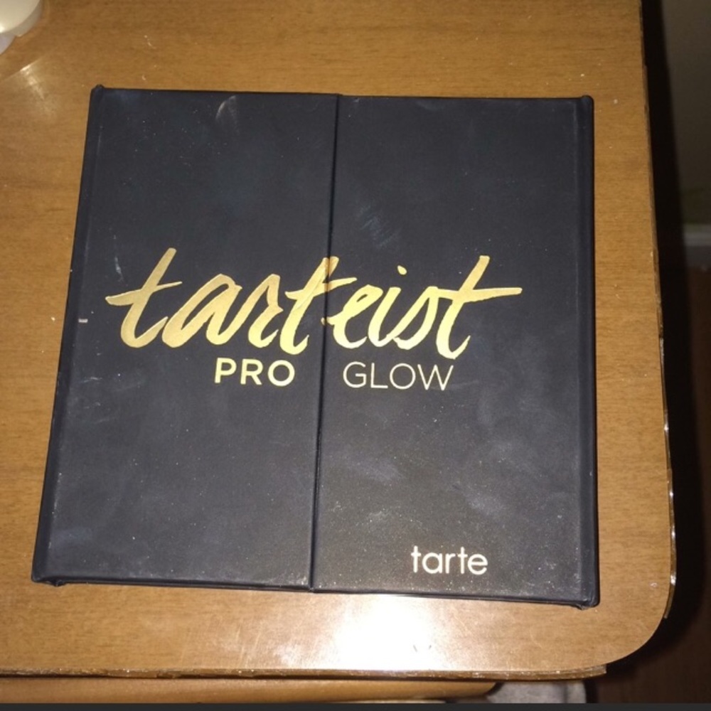 Tarte Cosmetics highlight & contour